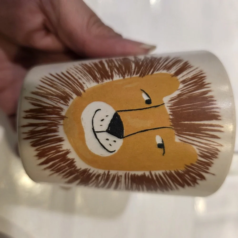 Pillowfort Jungle Lion Dinnerware Kid's Plate 7